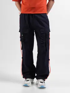 The Indian Garage Co. Men Relaxed Fit Solid Utility Joggers