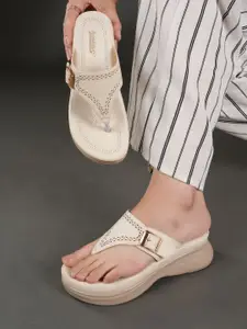 The Roadster Lifestyle Co Women Platform Heel Sandal