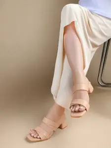 Chemistry Women Solid Round Toe Pumps