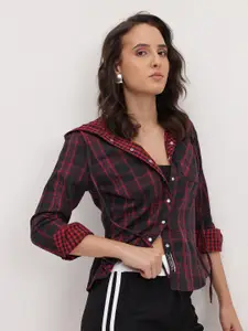 The Roadster Lifestyle Co. Comfort Checked Reversible Hooded Pure Cotton Casual Shirt