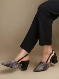 Chemistry Women Block Pumps
