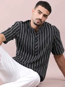 FILORI STUDIO Men Striped Thread Work Kurta