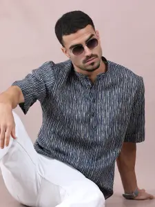 FILORI STUDIO Men Striped Thread Work Mandarin Collar Kurta