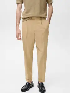 MANGO MAN Men Pleated Mid-Rise Regular Fit Chinos