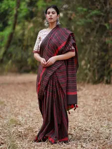 Chidiyaa Women Woven Design Pure Cotton Block Print Saree