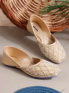 Anouk Women Mojaris with Embroidered Flats