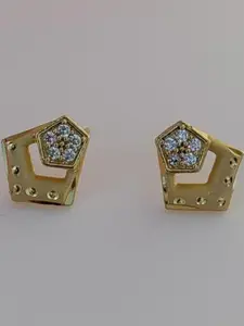 niva fashion Geometric Studs Earrings