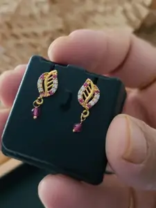 niva fashion Contemporary Studs Earrings