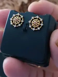 niva fashion Circular Studs Earrings