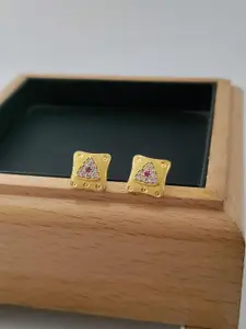 niva fashion Square Studs Earrings