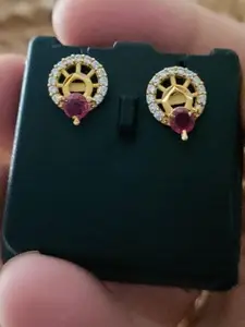 niva fashion Geometric Studs Earrings