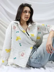 Campus Sutra Women Comfort Relaxed Fit Textured Spread Collar Casual Shirt