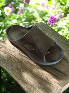 The Roadster Lifestyle Co Men Comfort Sandals