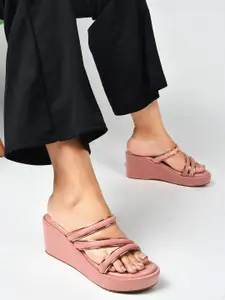 TRYME Textured Wedge Sandals with Buckles