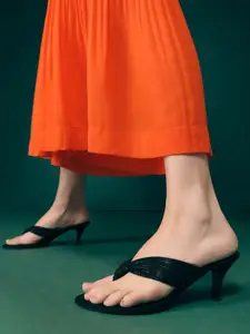 Inc 5 Women Round Toe Kitten Heel Sandals