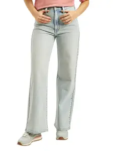 Levis Women Classic Regular Fit High-Rise Heavy Fade Stretchable Jeans