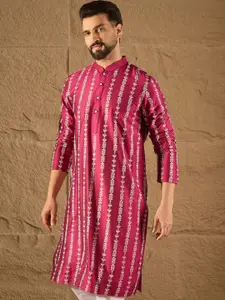 House of Pataudi Floral Printed Mandarin Collar Pure Silk Straight Kurta