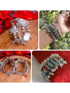 Sangria Set Of 2 Ghungroo Beaded Bangle