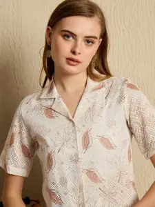 All About You Women Floral Printed Club Collar Casual Shirt