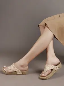 Carlton London sports Women Textured Regular Casual Open Toe Flats