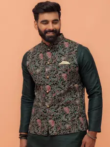 KISAH Kantha-Printed Mandarin Collar Nehru Jacket