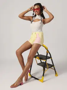 Belliskey Women Colourblocked Slim Fit Denim Denim Shorts