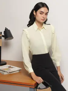 Strong And Brave Striped Cutaway Collar Classic Semi Sheer Formal Shirt