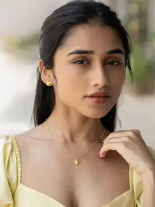 SHAYA You & Your Cute Snorts Earrings & Necklace Matching Set Crafted In Gold Plated