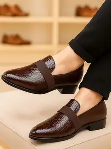 Bxxy Men Slip On Mojaris