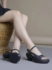 Shoetopia Buckles Block Sandals Heels