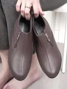 DressBerry Women Block Textured Pumps