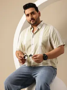 Sztori Men Plus Size Striped Casual Shirt