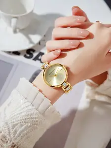 GIORDANO Women Dial & Stainless Steel Bracelet Style Straps Analogue Watch GZ-60088-33