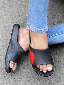 aadi Men Lightweight Anti Skid Sliders