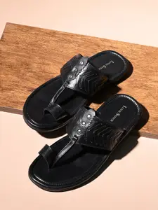 LOUIS STITCH Men Kolhapuri Style Lightweight Toe Ring Leather Sandals