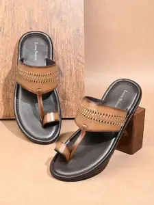 LOUIS STITCH Men Kolhapuri Style Lightweight Toe Ring Leather Sandals