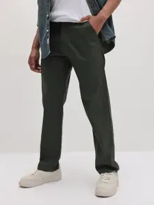 The Roadster Lifestyle Co. Men Relaxed Chinos Trousers
