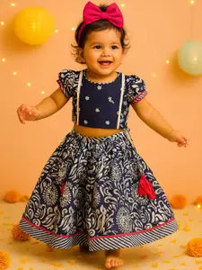 MASTARANG Girls Embroidered Cotton Ready To Wear Lehenga & Choli With Dupatta