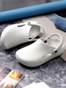 PROUZ Men Solid White Clogs