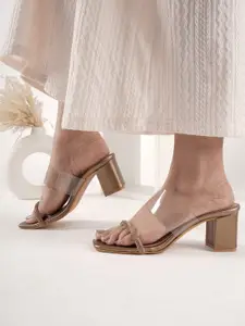 DressBerry Embellished PU Block Sandals