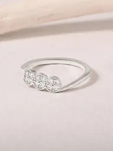 TOUCH925 Three CZ Stones Studded Finger Ring