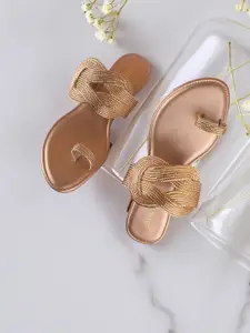 Anouk Women Solid Round Toe Casual One Toe Flats