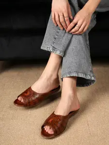 Bella Rosa Women Party Textured Slip-On Leather Mules Flats