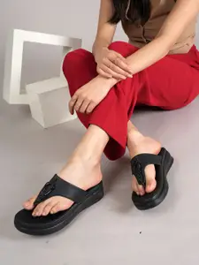 Bella Rosa Women T-Strap Flats