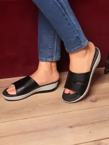 Carlton London Women Synthetic Wedge Sandals