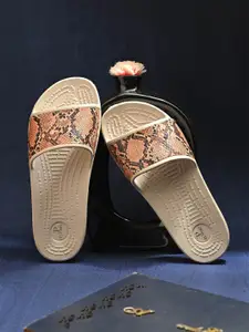 El Paso Women Textured Open Toe Flats