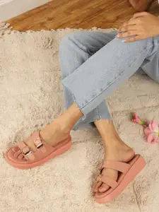 DressBerry Women Open Toe Flats with Buckles