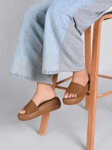 CAI Women Multi Strapped Platform Pumps