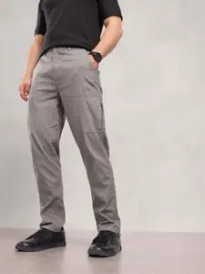 Nautica Men Smart Easy Wash Cargos Trousers