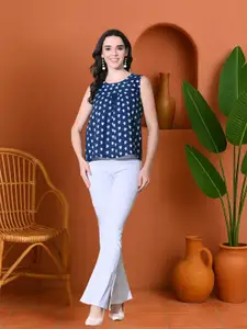 Sangria Women Graphic Printed Cotton Round Neck Top